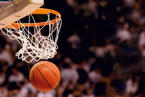 体育赛事-姆巴佩巅峰对决，费德勒与50激战雄鹿分钟，出色防守胜负难料！